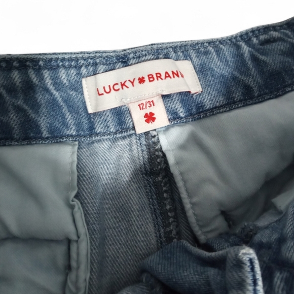 Lucky Brand Liquid Denim Luxe Cargo Jeans Relaxed Light Wash Sz 12/31 - Picture 3 of 8
